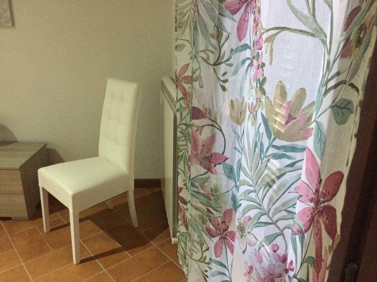 Appartamento Via G Mameli 94 Spolète Extérieur photo